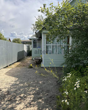 Дом 30м&sup2;, 2-этажный, участок 5 сот.  