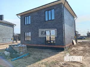 Дом 130м&sup2;, 2-этажный, участок 5 сот.  