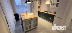 Дом 147м&sup2;, 3-этажный, участок 6 сот.  