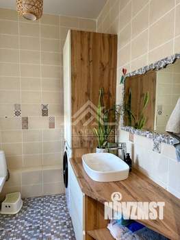 Дом 150м&sup2;, 2-этажный, участок 5 сот.  