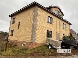 Таунхаус 180м&sup2;, 3-этажный, участок 5 сот.  