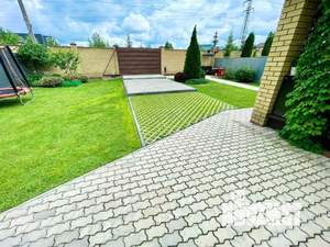 Дом 227м&sup2;, 2-этажный, участок 7 сот.  