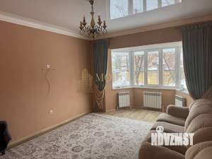 Дом 220м&sup2;, 2-этажный, участок 5 сот.  