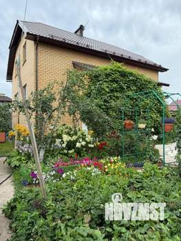 Дом 243м&sup2;, 2-этажный, участок 6 сот.  