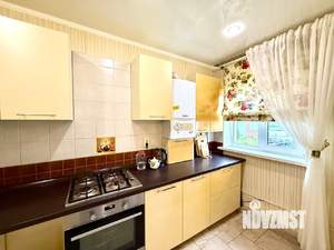 Дом 96м&sup2;, 2-этажный, участок 6 сот.  