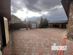 Коттедж 175м&sup2;, 1-этажный, участок 15 сот.  