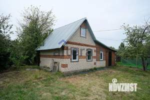 Дом 30м², 2-этажный, участок 6 сот.  