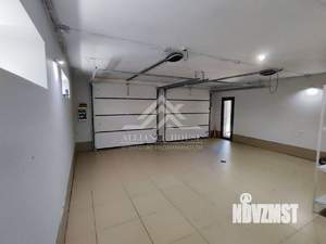 Дом 240м², 3-этажный, участок 5 сот.  