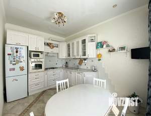 Коттедж 133м&sup2;, 2-этажный, участок 6 сот.  