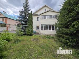 Дом 326м&sup2;, 2-этажный, участок 9 сот.  