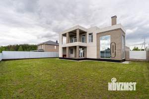 Дом 285м&sup2;, 2-этажный, участок 8 сот.  