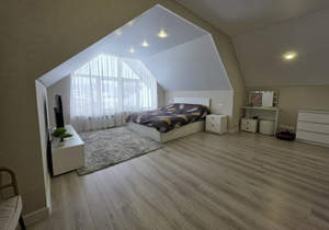 Дом 131м&sup2;, 2-этажный, участок 600 сот.  