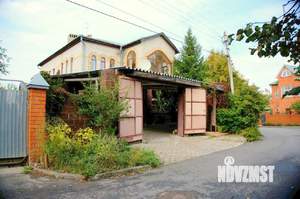 Дом 364м&sup2;, 2-этажный, участок 13 сот.  