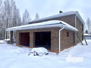 Дом 351м&sup2;, 2-этажный, участок 8 сот.  