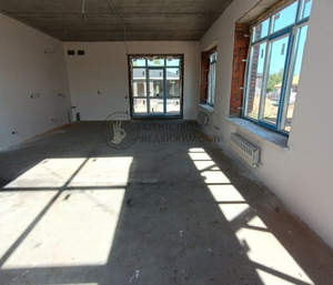 Дом 190м&sup2;, 2-этажный, участок 5 сот.  