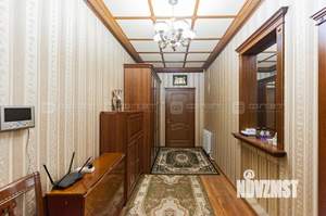 Дом 180м², 2-этажный, участок 6 сот.  