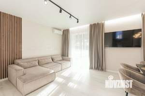 Дом 141м², 2-этажный, участок 4 сот.  