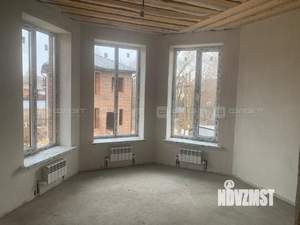 Дом 125м&sup2;, 2-этажный, участок 3 сот.  