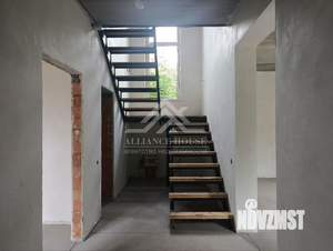 Дом 120м², 2-этажный, участок 4 сот.  