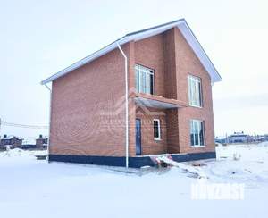 Дом 140м², 2-этажный, участок 6 сот.  