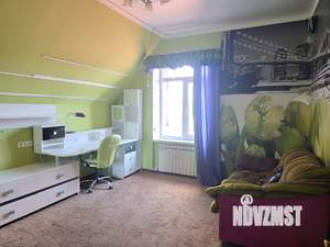 Дом 376м&sup2;, 2-этажный, участок 12 сот.  