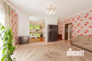 Дом 194м², 2-этажный, участок 5 сот.  