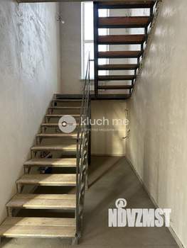 Дом 174м&sup2;, 2-этажный, участок 6 сот.  