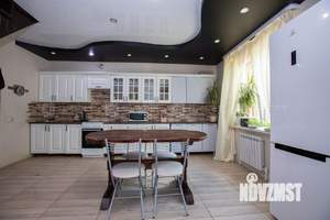 Дом 170м&sup2;, 2-этажный, участок 5 сот.  