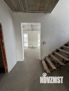 Коттедж 130м&sup2;, 2-этажный, участок 4 сот.  