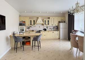 Дом 291м², 1-этажный, участок 7 сот.  