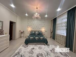 Дом 289м², 3-этажный, участок 5 сот.  