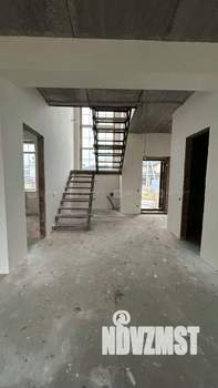 Дом 125м², 2-этажный, участок 6 сот.  