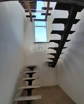 Дом 244м², 3-этажный, участок 7 сот.  