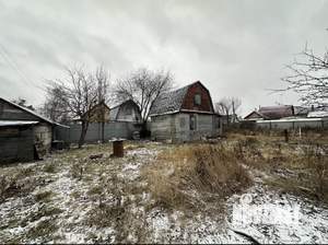 Дом 33м&sup2;, 2-этажный, участок 7 сот.  