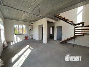 Коттедж 135м², 2-этажный, участок 4 сот.  