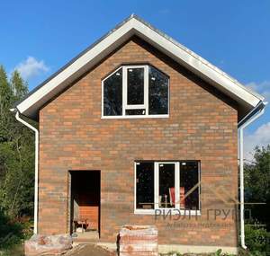 Дом 108м&sup2;, 2-этажный, участок 3 сот.  