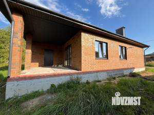 Коттедж 140м², 1-этажный, участок 10 сот.  