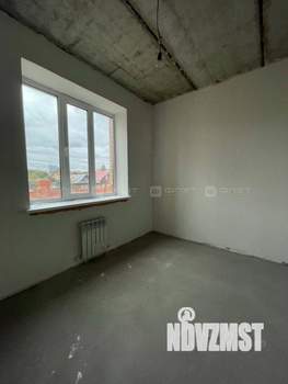Дом 268м², 3-этажный, участок 4 сот.  