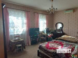 Дом 261м², 2-этажный, участок 4 сот.  