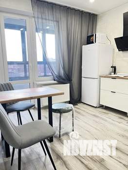 1-к квартира, посуточно, 39м2, 3/18 этаж