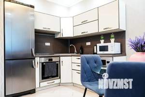 3-к квартира, посуточно, 80м2, 3/20 этаж