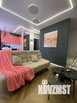 1-к квартира, посуточно, 37м2, 1/1 этаж