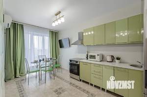 1-к квартира, посуточно, 40м2, 19/25 этаж