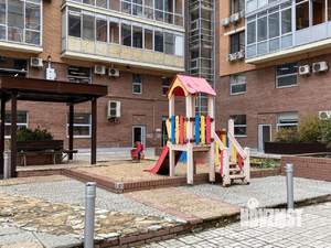 1-к квартира, посуточно, 62м2, 1/1 этаж