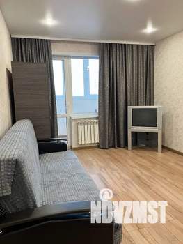 1-к квартира, посуточно, 32м2, 7/16 этаж