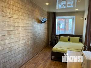 Студия квартира, посуточно, 18м2, 1/5 этаж