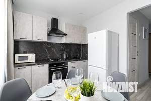 1-к квартира, посуточно, 35м2, 9/10 этаж