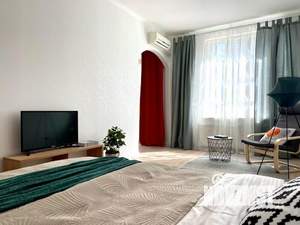 1-к квартира, посуточно, 45м2, 1/1 этаж