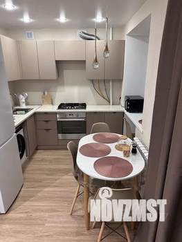 2-к квартира, посуточно, 42м2, 3/5 этаж