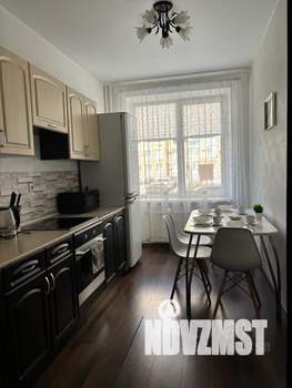 3-к квартира, посуточно, 72м2, 1/9 этаж